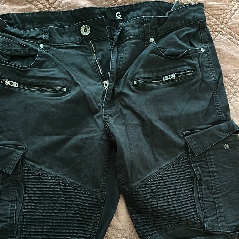 Guess Men's Black Cargo jeans